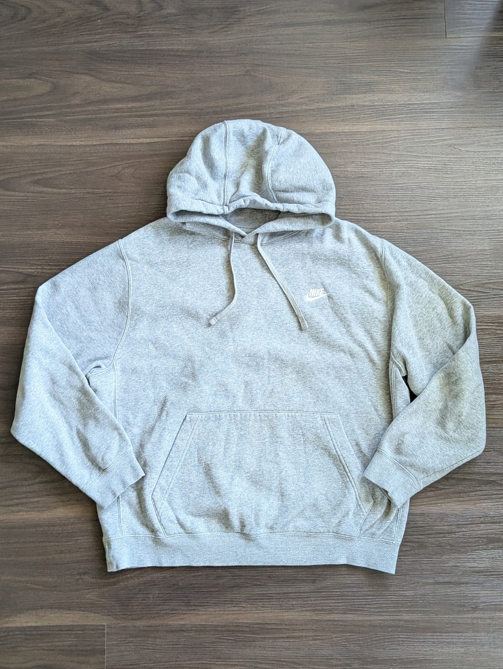 Nike Men's Gray Fleece Pullover Hoodie Large Essential Swoosh Athleisure